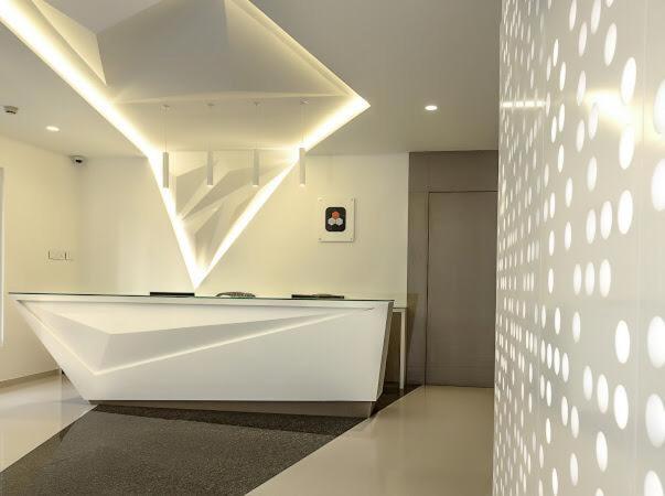 The Mayberry -A Bergamont Group Of Hotels Tiruppur Exteriör bild